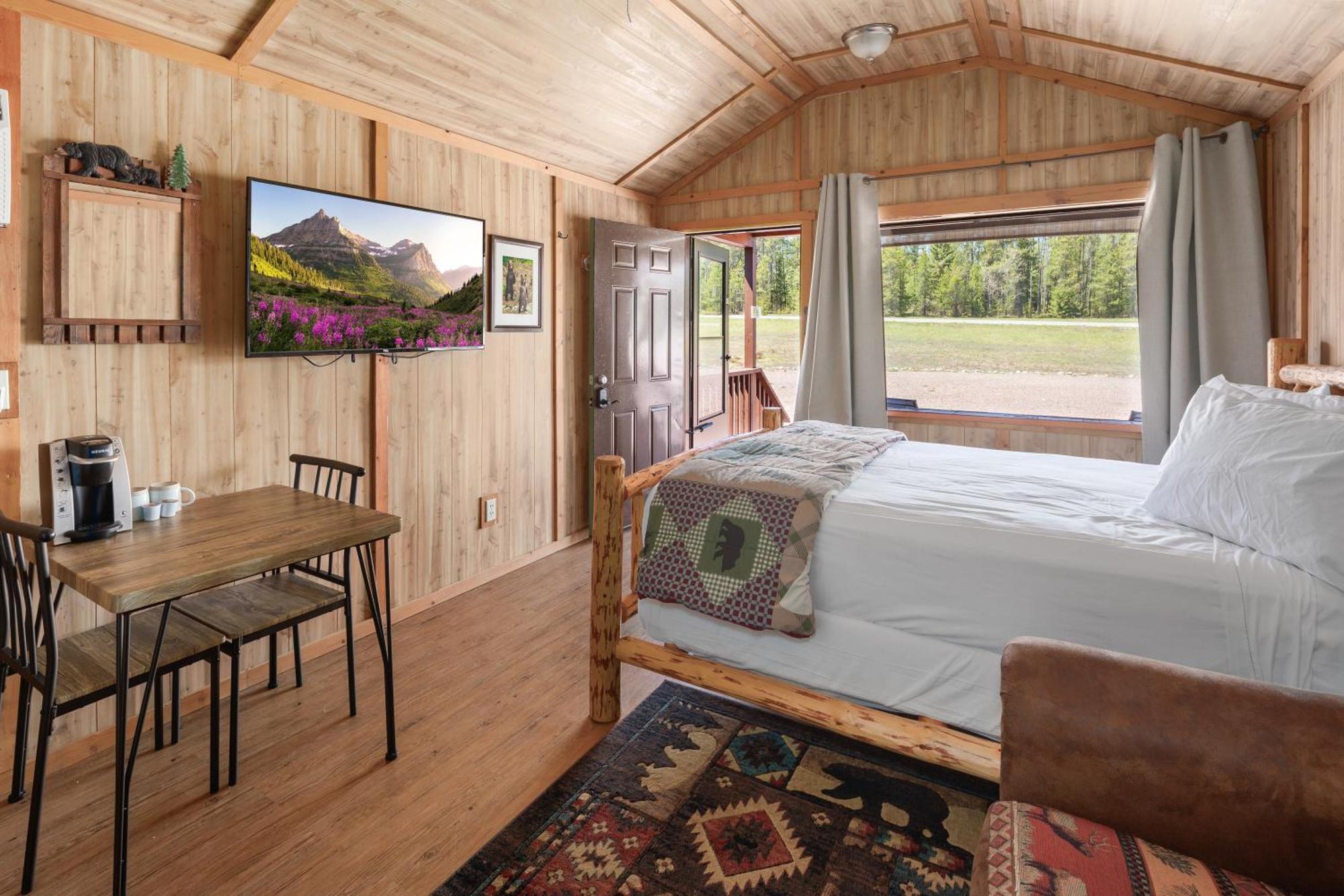 Alojamento de Turismo Selvagem Sky Eco - Glacier General Store And Coram