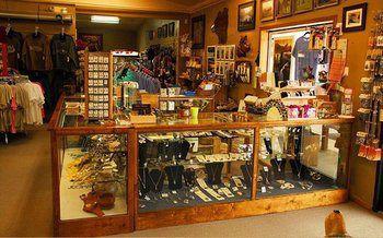 Sky Eco - Glacier General Store And